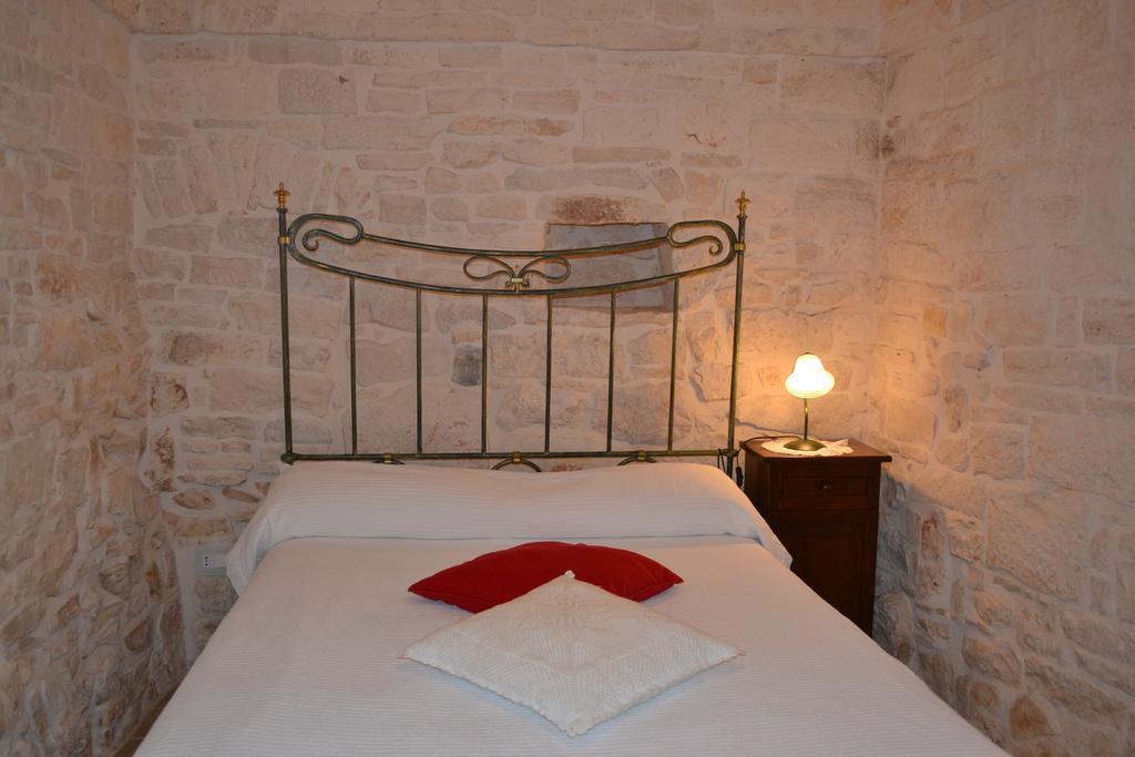Trulli Aia Piccola Βίλα Αλμπερομπέλο Δωμάτιο φωτογραφία
